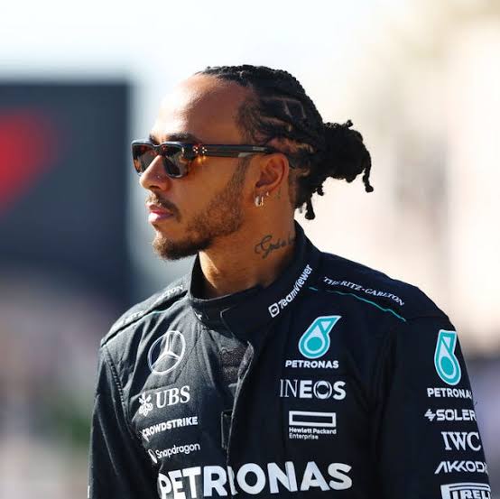 Sad News:FIA has suspended seven-time Formula 1 world champion Lewis Hamilton after…read more 