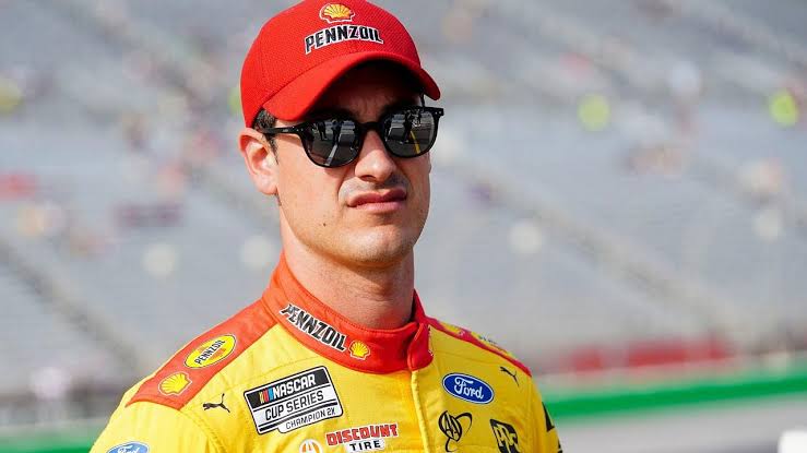 Shockwave in NASCAR: Joey Logano’s Emotional Retirement After Dramatic Sea…read more