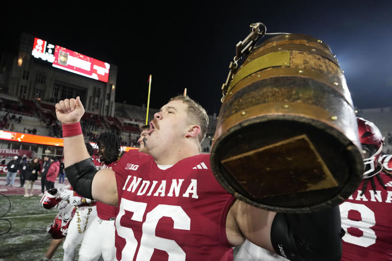 Breaking: No. 9 Indiana Makes a Strong Case for Playoff Consideration with a…read more