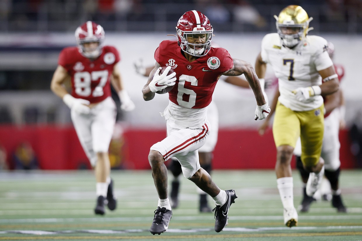 Alabama’s Devonta Smith Named NFL Rookie of The Year…….